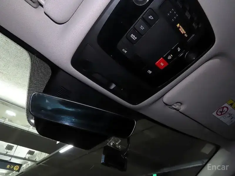 2024 Kia Carnival с пробегом 42 663 км