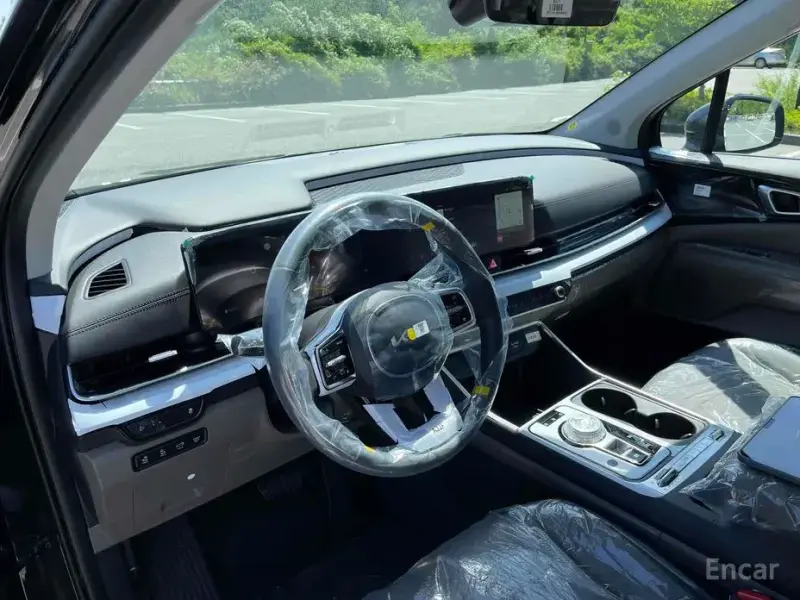 2024 Kia Carnival с пробегом 53 км