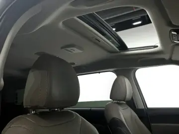 2024 Kia Carnival с пробегом 46 958 км