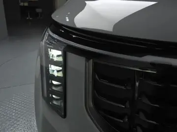 2025 Kia Carnival с пробегом 17 374 км