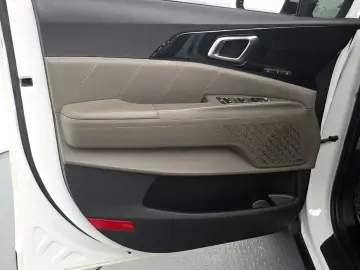 2024 Kia Carnival с пробегом 46 958 км