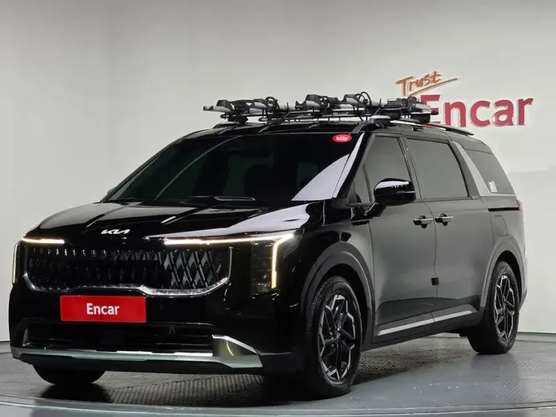 2024 Kia Carnival с пробегом 18 797 км