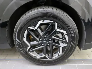 2024 Kia Carnival с пробегом 18 797 км