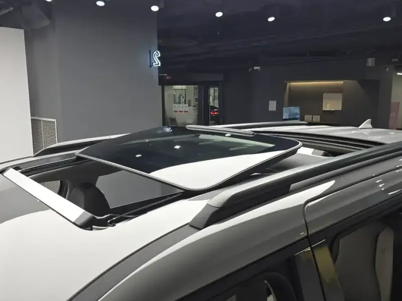 2025 Kia Carnival с пробегом 17 374 км