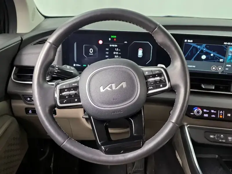 2024 Kia Carnival с пробегом 18 797 км