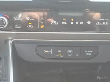 2024 Kia Carnival с пробегом 10 000 км