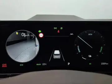2025 Kia Carnival с пробегом 2 331 км