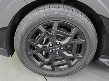 2023 Kia Carnival с пробегом 47 614 км