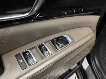 2023 Kia Carnival с пробегом 47 614 км