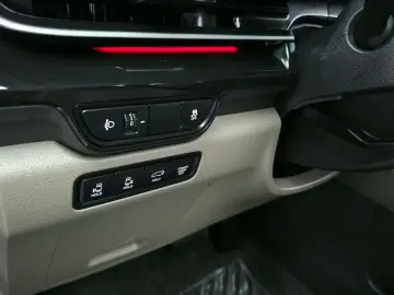 2023 Kia Carnival с пробегом 47 614 км