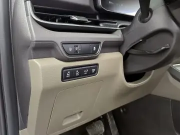 2025 Kia Carnival с пробегом 28 696 км