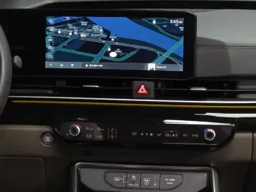 2024 Kia Carnival с пробегом 16 964 км