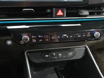 2024 Kia Carnival с пробегом 13 481 км