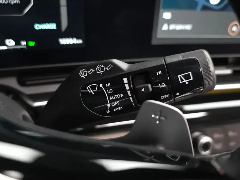 2024 Kia Carnival с пробегом 16 964 км