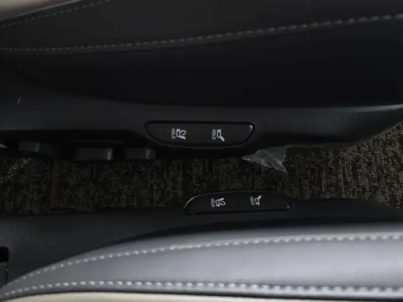 2024 Kia Carnival с пробегом 13 481 км