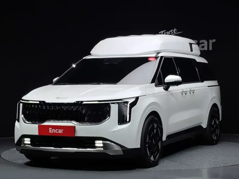 2024 Kia Carnival с пробегом 50 613 км