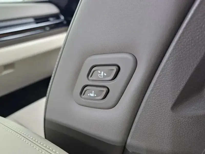2026 Kia Carnival с пробегом 2 690 км
