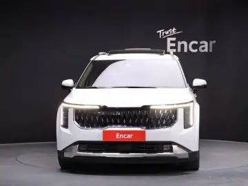 2024 Kia Carnival с пробегом 41 915 км