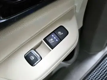 2024 Kia Carnival с пробегом 41 915 км
