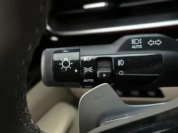 2024 Kia Carnival с пробегом 12 815 км