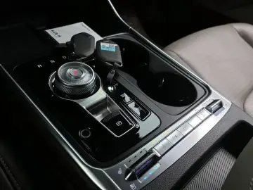 2024 Kia Carnival с пробегом 18 839 км