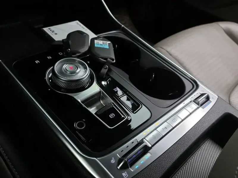 2024 Kia Carnival с пробегом 18 839 км