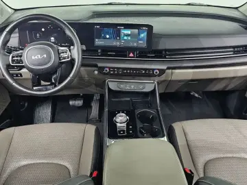 2024 Kia Carnival с пробегом 44 016 км