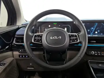 2024 Kia Carnival с пробегом 18 839 км