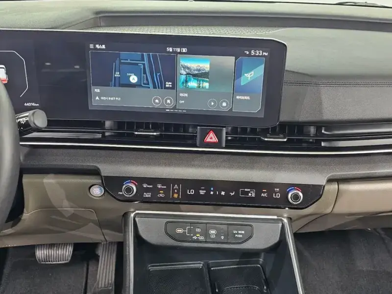 2024 Kia Carnival с пробегом 44 016 км