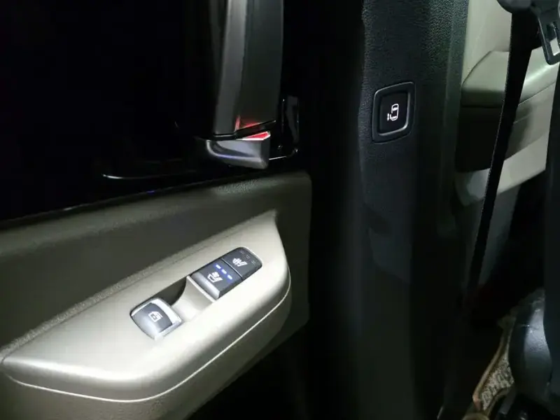 2024 Kia Carnival с пробегом 18 839 км
