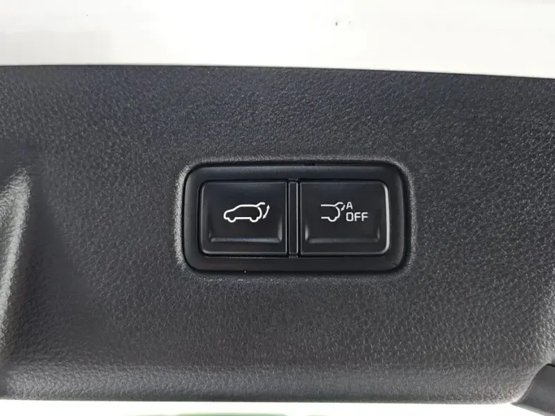 2024 Kia Carnival с пробегом 44 016 км