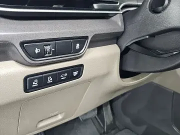 2024 Kia Carnival с пробегом 44 016 км