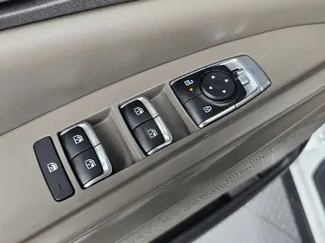 2024 Kia Carnival с пробегом 44 016 км