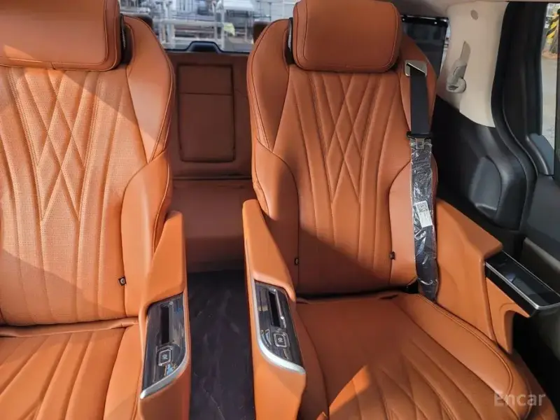 2026 Kia Carnival с пробегом 7 км