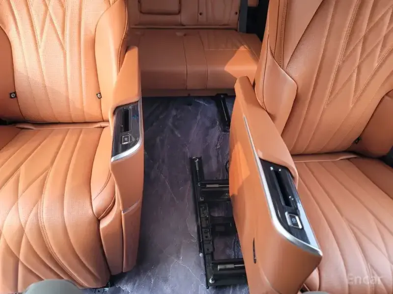 2026 Kia Carnival с пробегом 7 км