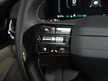 2025 Kia Carnival с пробегом 9 253 км