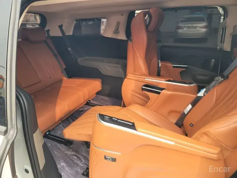 2026 Kia Carnival с пробегом 7 км