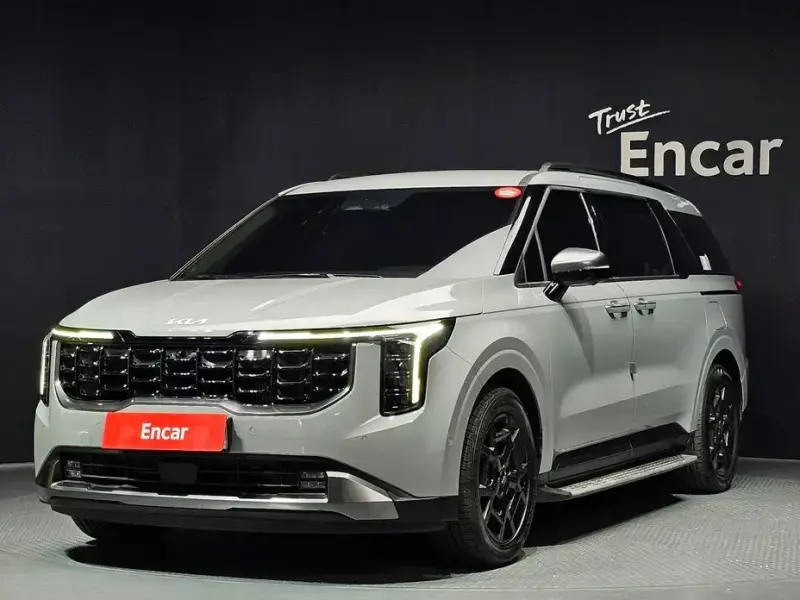 2024 Kia Carnival с пробегом 48 749 км
