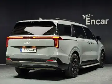 2024 Kia Carnival с пробегом 48 749 км