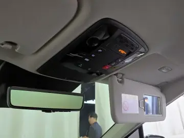 2024 Kia Carnival с пробегом 48 749 км