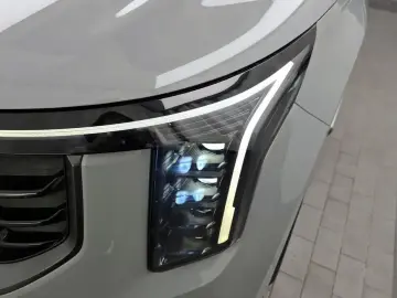 2024 Kia Carnival с пробегом 48 749 км