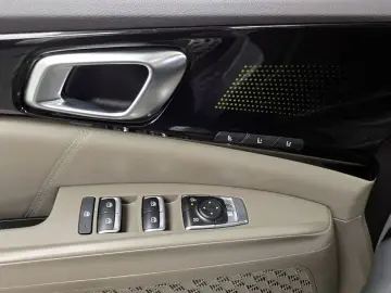 2024 Kia Carnival с пробегом 48 749 км