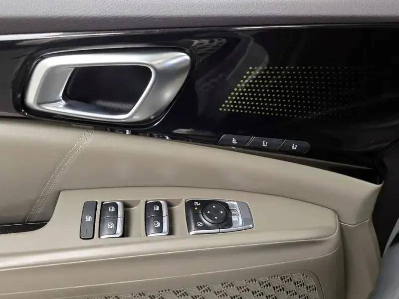 2024 Kia Carnival с пробегом 48 749 км