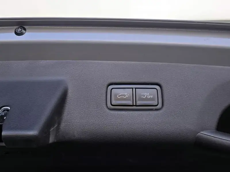 2024 Kia Carnival с пробегом 48 749 км