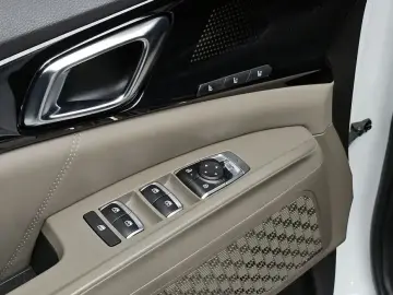 2024 Kia Carnival с пробегом 29 364 км