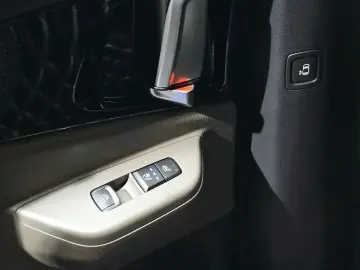 2024 Kia Carnival с пробегом 29 364 км