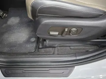 2024 Kia Carnival с пробегом 48 749 км