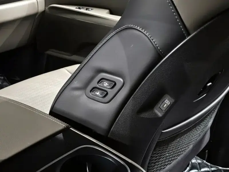 2024 Kia Carnival с пробегом 29 364 км