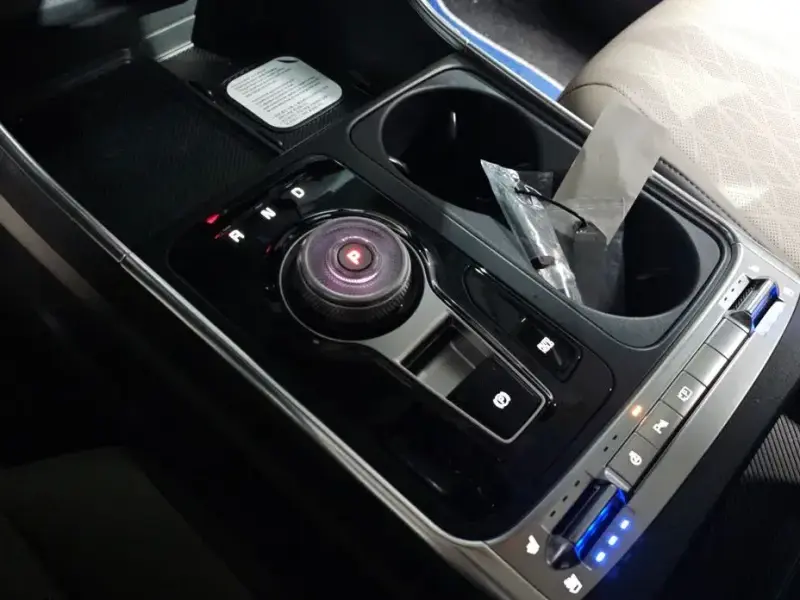 2025 Kia Carnival с пробегом 4 396 км