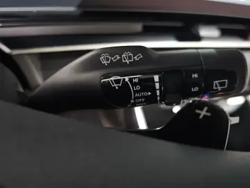 2025 Kia Carnival с пробегом 4 396 км